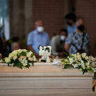 I funerali di Chiara Gualzetti, morta a 16 anni nel bolognese