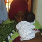 Nigeria, donne messe incinte per vendere i neonati: scoperta una "fabbrica di bambini"