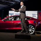 Elon Musk, il Re Mida: Tesla vale 600 miliardi, al mondo solo Jeff Bezos di Amazon è più ricco di lui