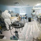 Ospedali, la lotta degli anestesisti: «Il 50% dei No vax nega anche il virus e rifiuta le cure»