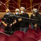 Mario Martone presenta la sua regia per l'inaugurazione del Teatro dell'Opera: «Il mio film sul Barbiere? Follia a ritmo rossiniano»