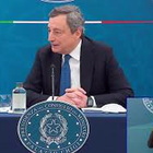 Operatori sanitari non vaccinati, Draghi: "Lavoriamo a provvedimento, così non va bene"