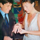 Gianni Morandi, anniversario di matrimonio con Anna: «19 anni con la fede al dito»