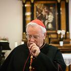 Covid, il cardinale Bassetti ricoverato in ospedale: «Monitorate le sue condizioni di salute»