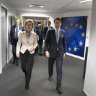 Bruxelles, l'incontro fra Conte e il presidente della commissione Ue