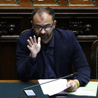 Lorenzo Fioramonti, ora un gruppo “contiano”. M5S: «Ci deve 70mila euro»