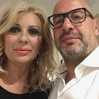 Tina Cipollari e Vincenzo Ferrara nuovo fidanzato: «Ecco cosa mi ha fatto innamorare di lui»