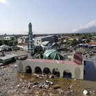 Terremoto Indonesia, almeno 832 morti: ipotesi sepoltura di massa