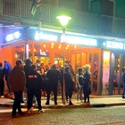 Pub resta aperto contro il Dpcm a Lignano Sabbiadoro: «La polizia? Non mi ha multato»