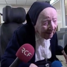 Suor Andrée è la persona più longeva d'Europa: guarisce dal virus e celebra il suo 117° compleanno: «Non temo la morte»