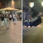 Litiga con la fidanzata e investe i pedoni in piazza Duomo: sette ragazzi feriti ricoverati in ospedale