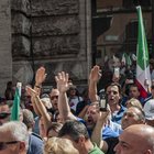 «Saluto romano non è reato», in due assolti dall'accusa di apologia del fascismo