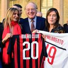Maria Elena Boschi con la maglia del Milan, nasce il Milan Club Parlamento