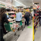 Australia, torna il lockdown e le file nei supermercati di Sydney
