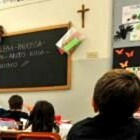 Battaglia sul crocefisso in aula a Terni, la preside della scuola non era Cinzia Fabrizi Coppoli: «Mie ragioni sono state affermate»