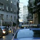 Napoli, guida in modo spericolato, aggredisce gli agenti: arrestato un 59enne