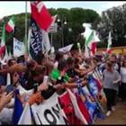 Bagno di folla per Meloni in piazza San Giovanni alla manifestazione del centrodestra
