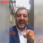 Migranti, Salvini: «Nessuno pensi di riaprire i porti, neanche il presidente del Consiglio»