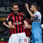 Lazio, rabbia di rigore: il Milan vince con Kessie, rissa a fine match