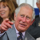 Principe Carlo messo in imbarazzo da Camilla a Royal Ascot (ed Elisabetta non si presenta)