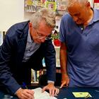 immagine Autonomia differenziata, il sindaco Manfredi firma per il referendum