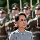 Birmania, colpo di Stato: arrestata Aung San Suu Kyi, il potere al capo dei militari