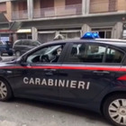 Torino, ritrovato cadavere con coltellate in testa in una cantina