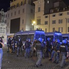 la Polizia chiude Campo de' Fiori dopo una rissa