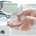 Oms: lavarsi le mani salva la vita, soprattutto nella Fase 2