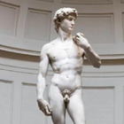 David di Michelangelo «è pornografia», la preside lo fa vedere agli alunni e viene licenziata