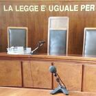 Falsa avvocato senza laurea: sottrae 250mila euro a 15 clienti, condannata per truffa