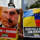 Stati Uniti e Venezuela tornano a parlarsi (dopo tre anni) per il petrolio: così Biden vuole isolare la Russia di Putin