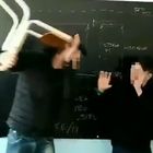 Bullismo: l'aiuto di un amico vera bomba contro tutte le ipocrisie Bullismo: l'aiuto di un amico vera bomba contro tutte le ipocrisie