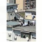 Coronavirus Palermo, festa e grigliata di Psqua sul terrazzo condominiale: arriva l'elicottero della polizia e scappano tutti