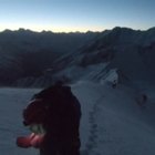 Himalaya, alpinisti morti sotto una valanga: le ultime immagini prima della fine