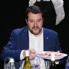 Salvini: M5S non pensi alle poltrone