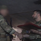 Zelensky a Bakhmut visita le postazioni delle forze speciali