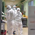 Coronavirus, 4 pazienti trattati a Napoli con farmaco anti-artrite respirano da soli