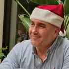 «Vediamo se sei il vero Babbo Natale». Posta l'iban sotto una foto (natalizia) del sindaco di Terni e lui gli versa 500 euro