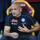 Roma-Napoli, Spalletti ripropone il "trucco" sul calcio d'angolo come Pizarro nel 2008. Ma l'arbitro lo ferma