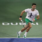 Djokovic torna in campo a Dubai: «Accoglienza buona, non come in Australia...»