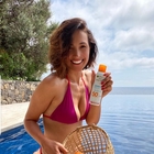 Caterina Balivo, su Instagram la foto proibita: il mini bikini scatena i commenti dei fan
