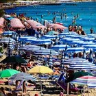 Affitto a 4.000 euro al mese e insulti ai turisti: «Lei è un morto di fame». È fuga dal mare di Puglia