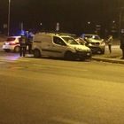 Roma, auto si ribalta nella notte su via Cristoforo Colombo: muore un 21enne