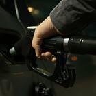 Benzina, gasolio, Gpl e metano: prezzi boom. Cosa c'è dietro la stangata sui carburanti