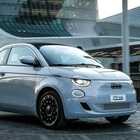 Fiat in testa a mercato elettriche in Italia. Nuova 500e la più venduta, bene anche le compatte elettriche di Peugeot