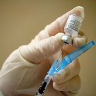 Lombardia, nove medici positivi dopo la doppia dose di vaccino. Quattro hanno variante inglese