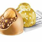 Bacio Perugina Gold, il nuovo cioccolatino impazza sui social. Cambiano anche i celebri bigliettini