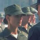 Soldato Jane potrà avere i capelli sciolti, nell'esercito Usa cade l'obbligo dello chignon, era un tabù