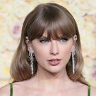Golden Globes, Taylor Swift e la battuta del comico sul nuovo fidanzato: la cantante non apprezza, ecco come ha reagito